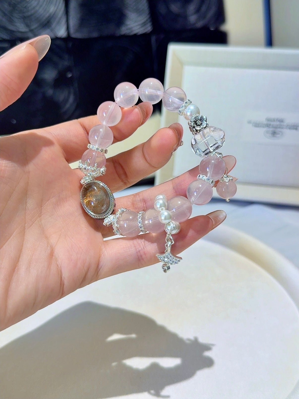 ▫️▪️ Ghost Box White Crystal Double-Tip Pink Quartz Bracelet